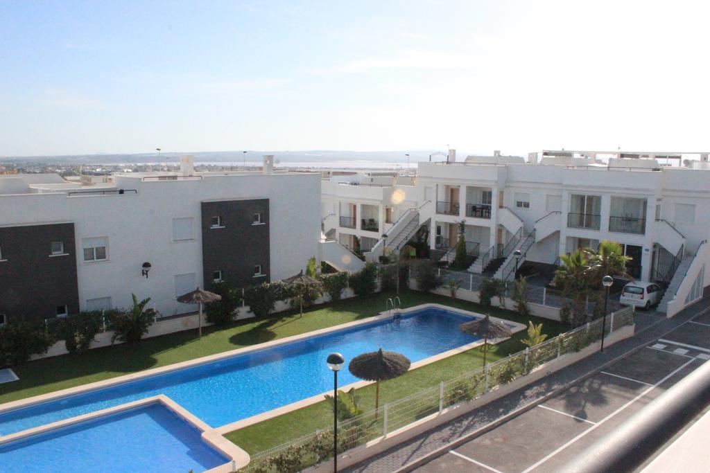 Vista Bella Apartment Torrevieja Room photo